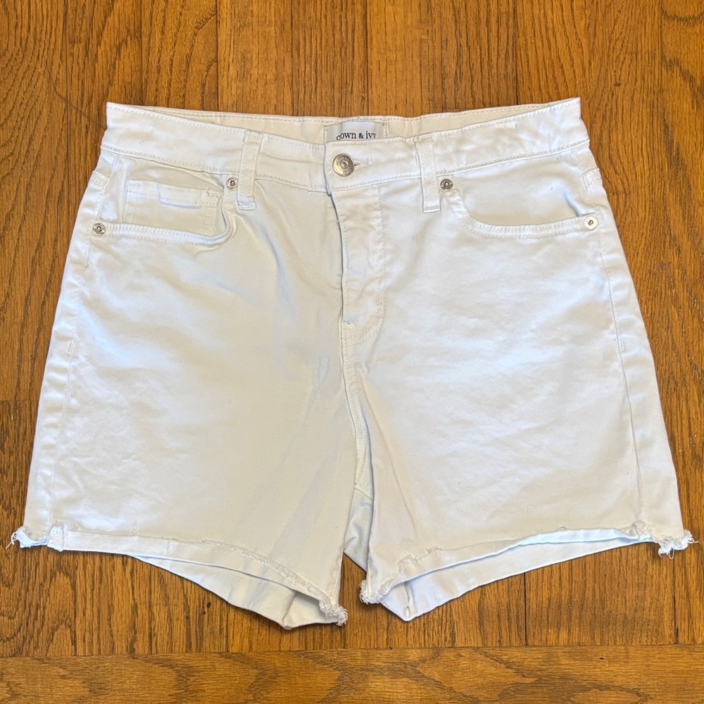 Crown & Ivy White Jean Shorts